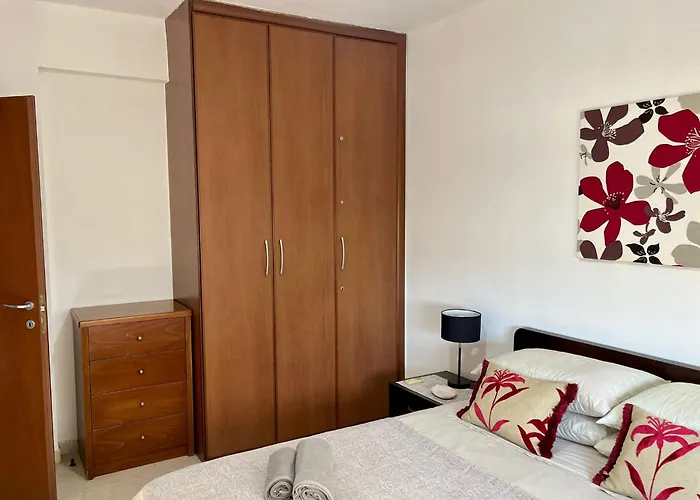 2 Bedroom Penthouse In With Communal Pool Daire *