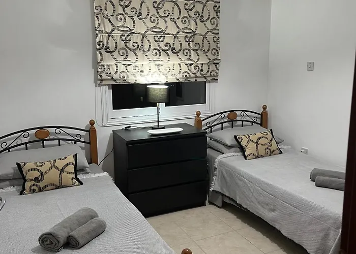 Daire 2 Bedroom Penthouse In With Communal Pool