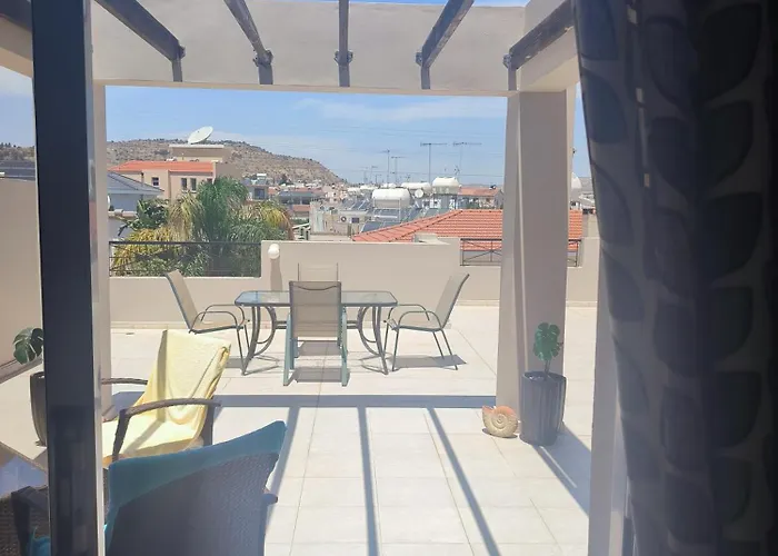 Daire 2 Bedroom Penthouse In With Communal Pool