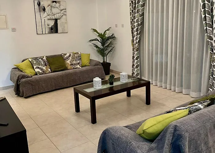 Apartmán 2 Bedroom Penthouse In With Communal Pool Voroklini